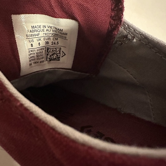 Converse All Star Sneakers Burgundy Women’s Size 8 - Picture 10 of 10